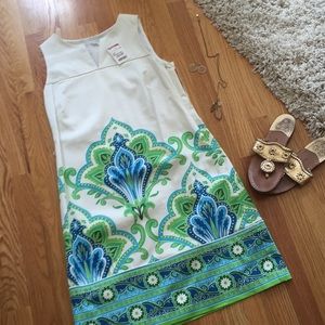 Casual sleeveless dress